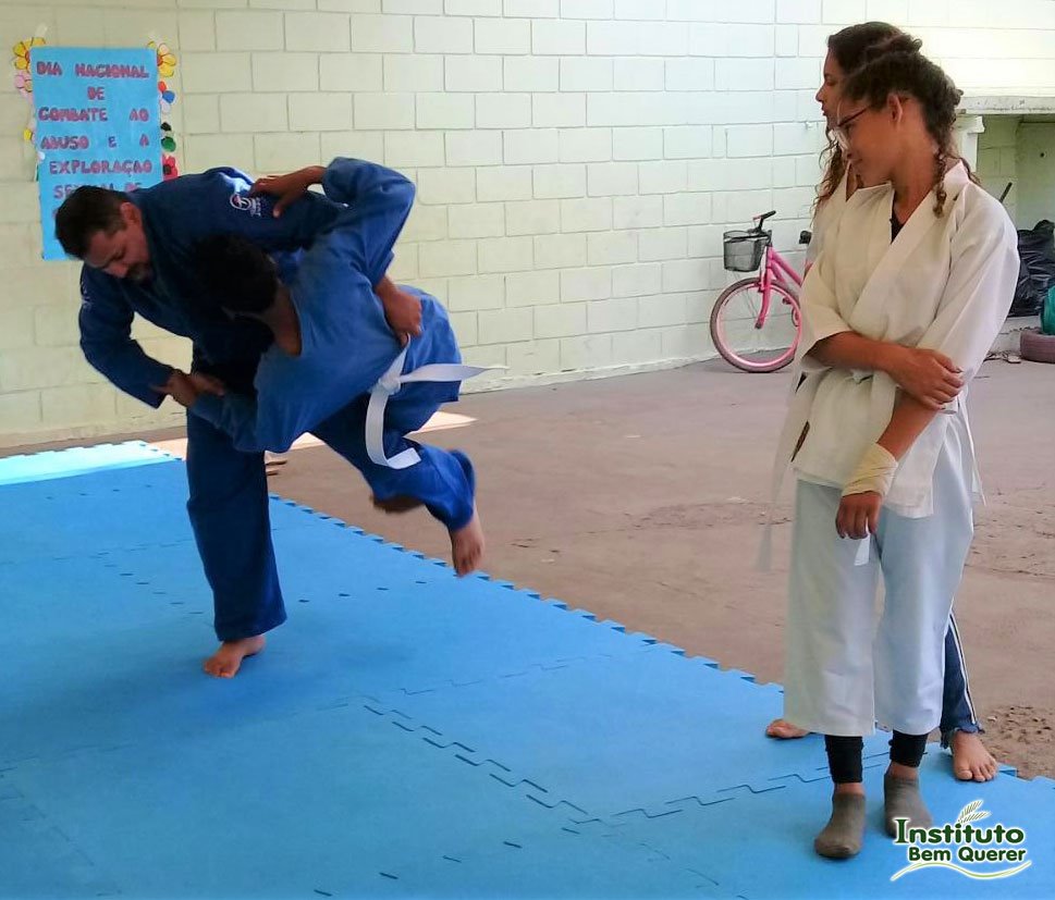 oficina de judo5.jpg