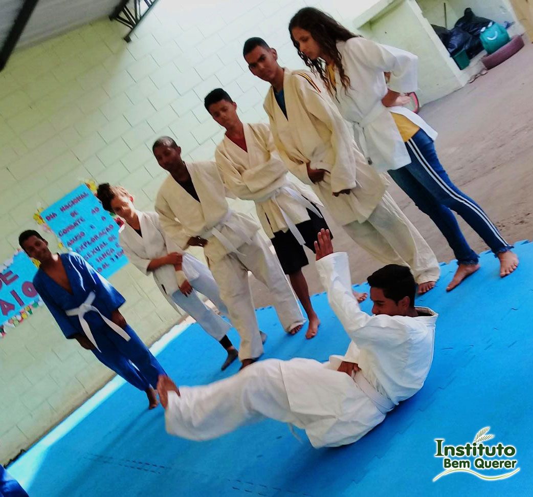 oficina de judo4.jpg